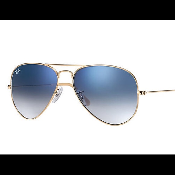 Ray-Ban Accessories - Gold Ray-ban aviators 😎